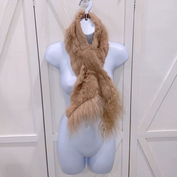 Collection XIIX 100% Rabbit Fur Scarf 40" Length Color Camel - Picture 3 of 12
